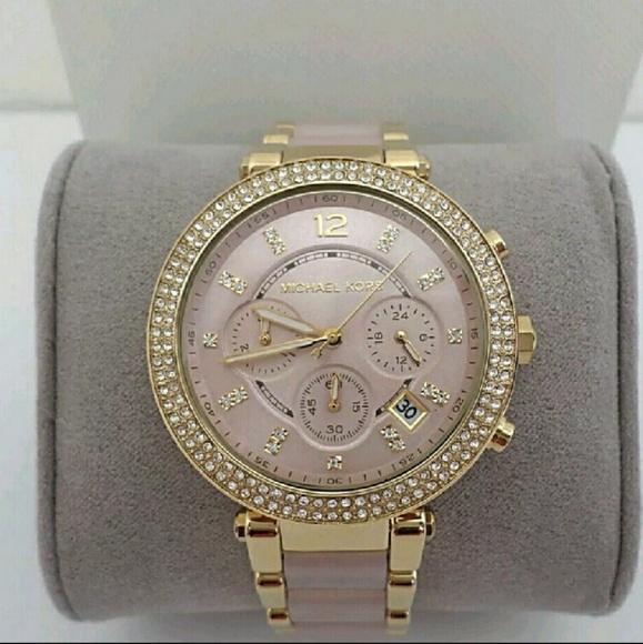 1 LEFT IN STOCK)New Michael Kors ladies watch display picture 2